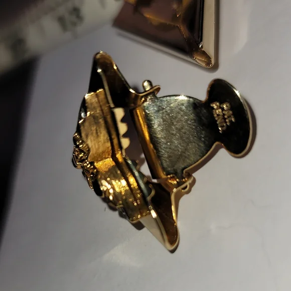 One pair collar tips - Picture 7 of 9